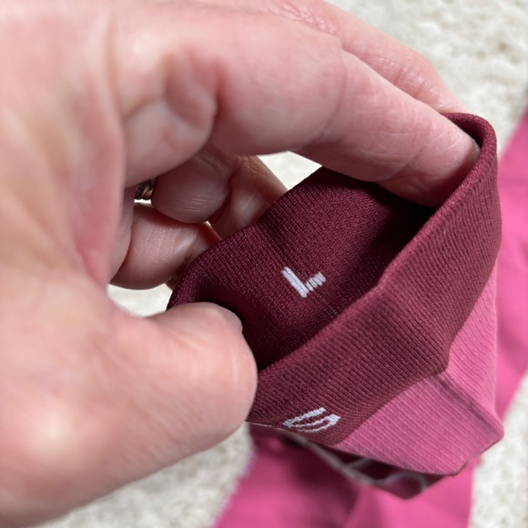 FIGS Floss Like a Boss Knee High Compression Socks Size L Pink Burgundy - Picture 4 of 5